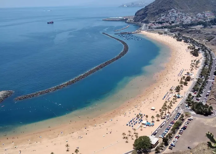 度假居 Beautiful With Heated Private Pool, Cristianos *